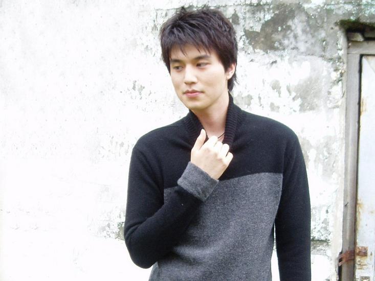 Lee Dong Wook - Images Gallery