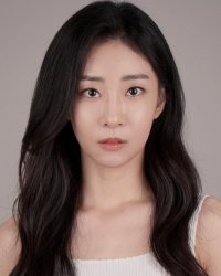 Kim Seo-hyun-II