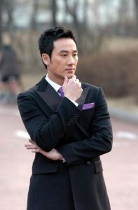 Uhm Tae-woong