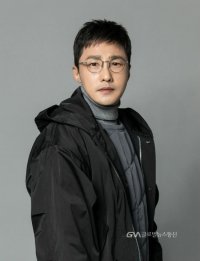 Hwang Dong-joo