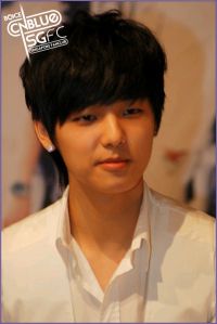 Kang Min-hyuk