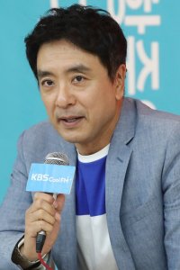 Kim Seung-woo