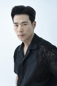 Kim Kang-woo