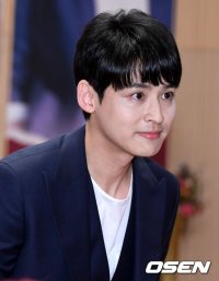 Park Jin-woo