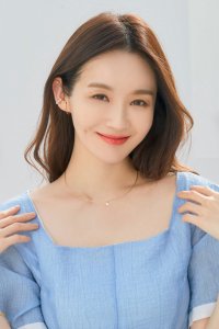 Kang Min-kyung
