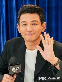 Hwang Jung-min