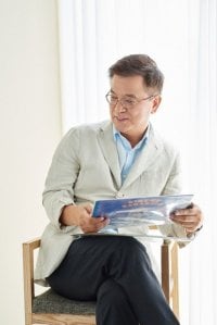 Kang Seok-woo