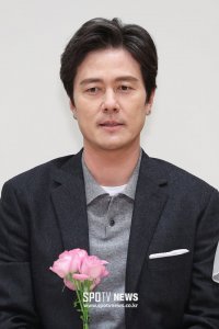 Kam Woo-sung