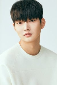 Yoon Jong-bin-I