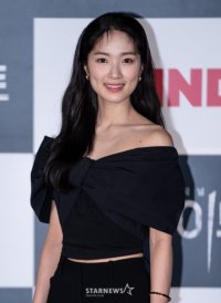 Kim Hye-yoon