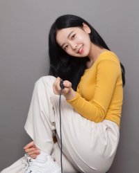 Hwang Bo-reum-byeol