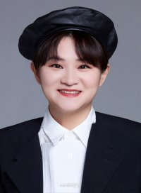 Kim Shin-young