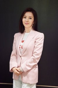 Shin Eun-jung