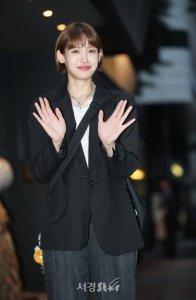 Hong Seo-young
