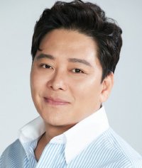 Hyun Woo-seob