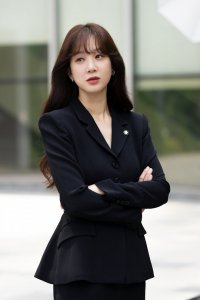 Jung Ryeo-won