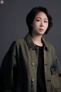 Son Ji-yoon