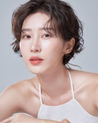 Lee Eun-bi
