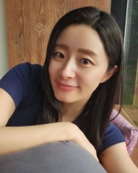 Yum Ji-young