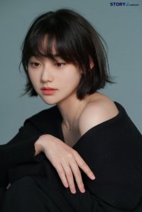 Kang Mina