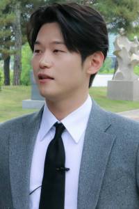 Lee Hak-joo