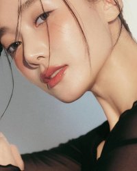 Jin So-yeon