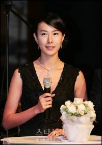 Lee Hwa-sun