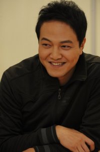 Jung Woong-in