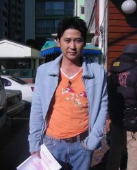 Shin Dong-yup