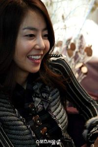 Hwang Hye-young