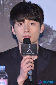 Kang Bong-sung