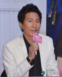 Shin Jung-keun