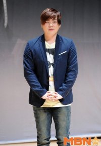 Moon Hee-jun