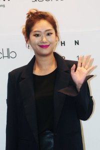 Hyun Jyu-ni