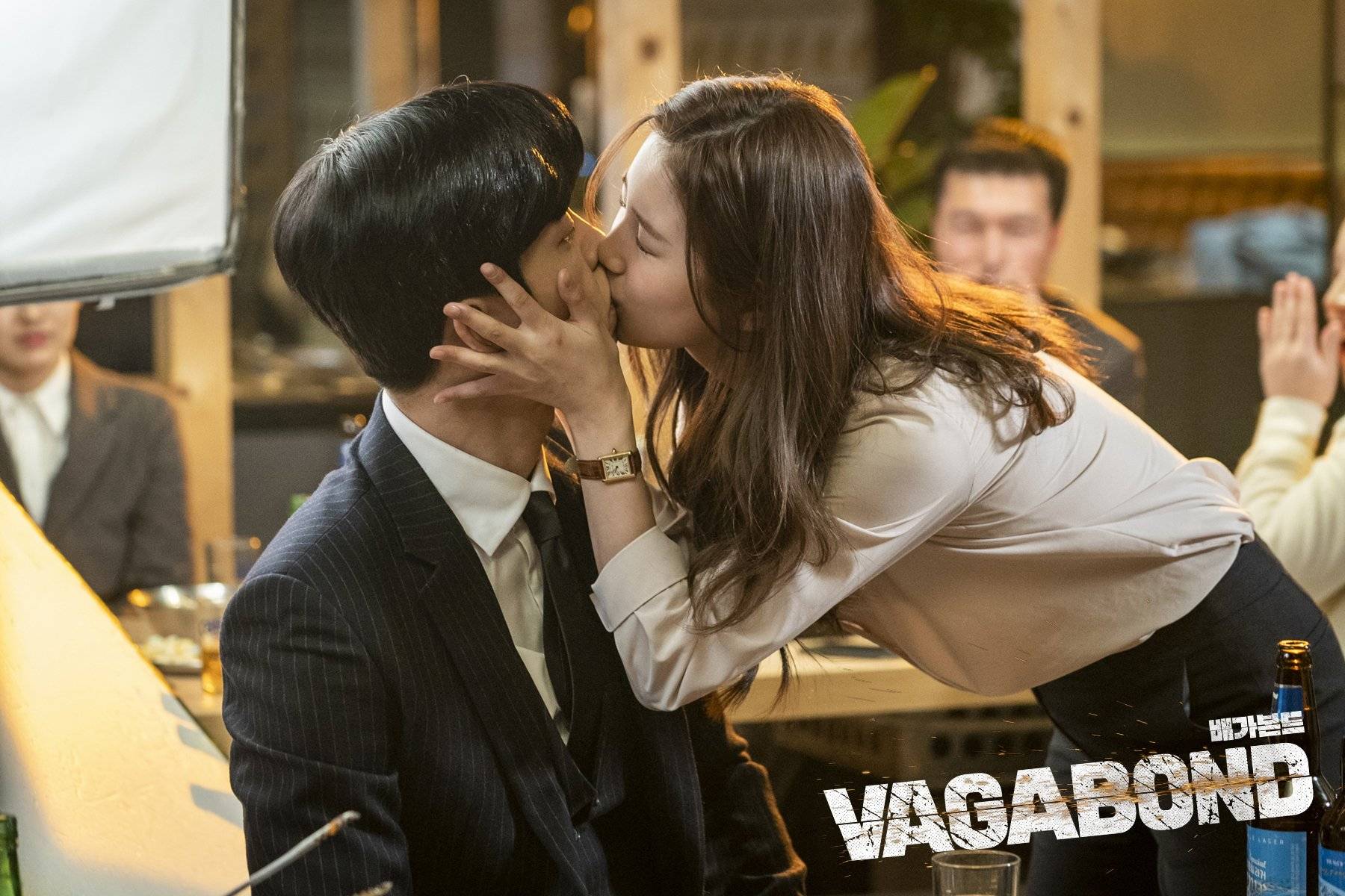 Umoderne at opfinde kommentator Photos] New Behind the Scenes Images Added for the Korean Drama 'Vagabond'  @ HanCinema