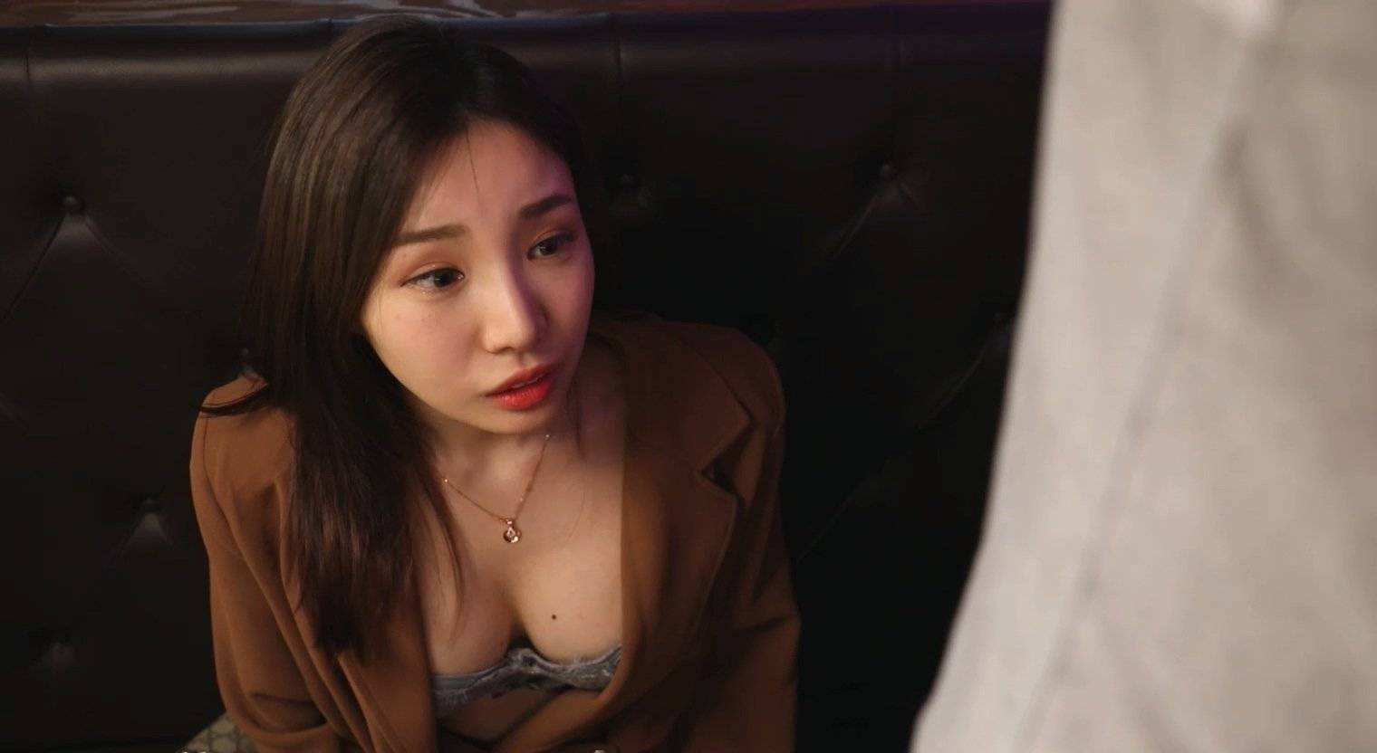 Photos + Video New Stills and Trailer Added for the Korean Movie Sex Is Not by Size HanCinema