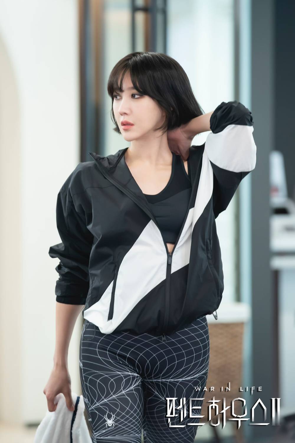 Lee Ji-ah's Strong Reappearance in 'The Penthouse 2' @ HanCinema