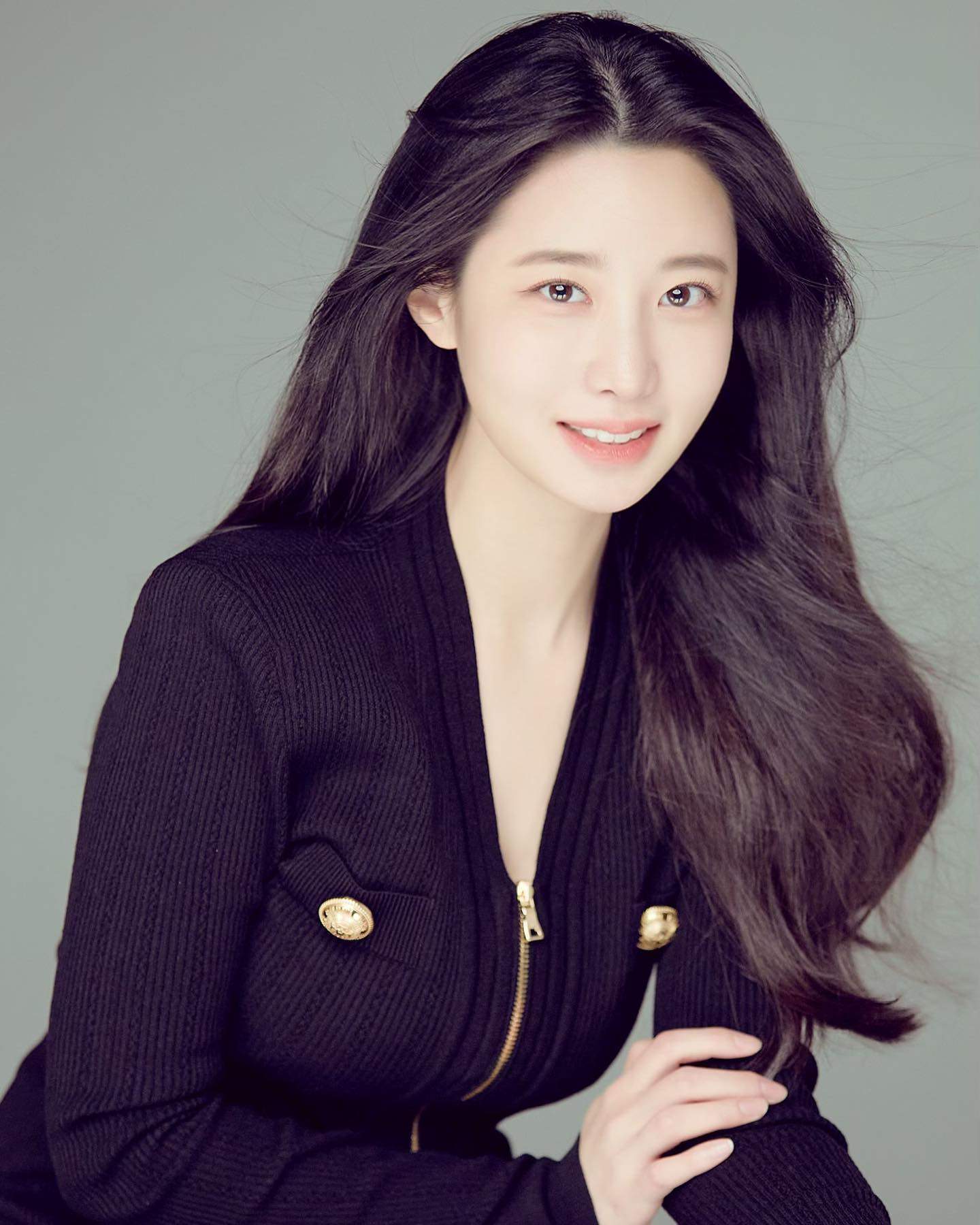 Shin Jee-won - Picture (신지원) @ HanCinema