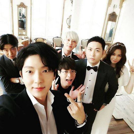 Lee Joon-gi at Mithra Jin and Kwon Da-hyun's wedding @ HanCinema