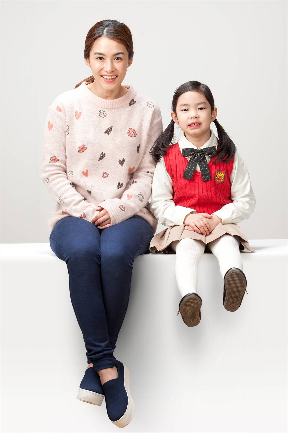 Lily's Take] Kang Hye-jung's Acting Is Inspired by Daughter Haru @ HanCinema