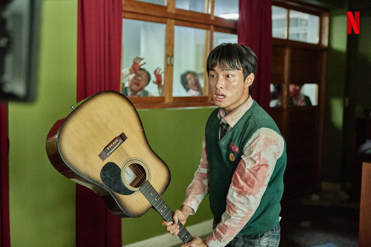 Cho Yi-hyun and Lomon in 'All of Us Are Dead' @ HanCinema