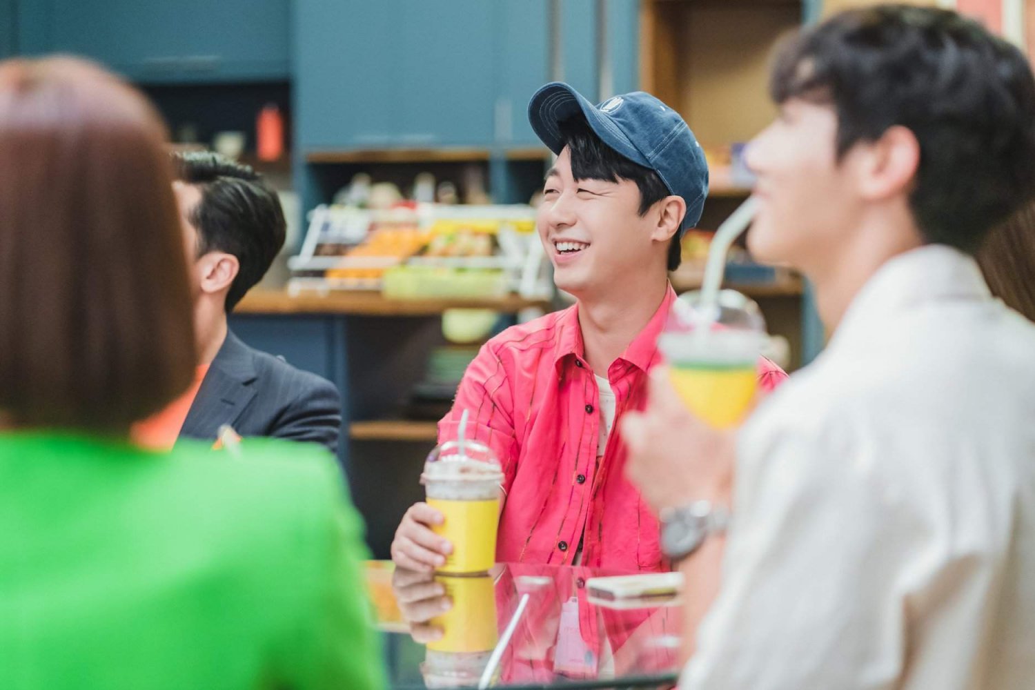 [Photos] New Behind the Scenes Images Added for the Korean Sitcom ...