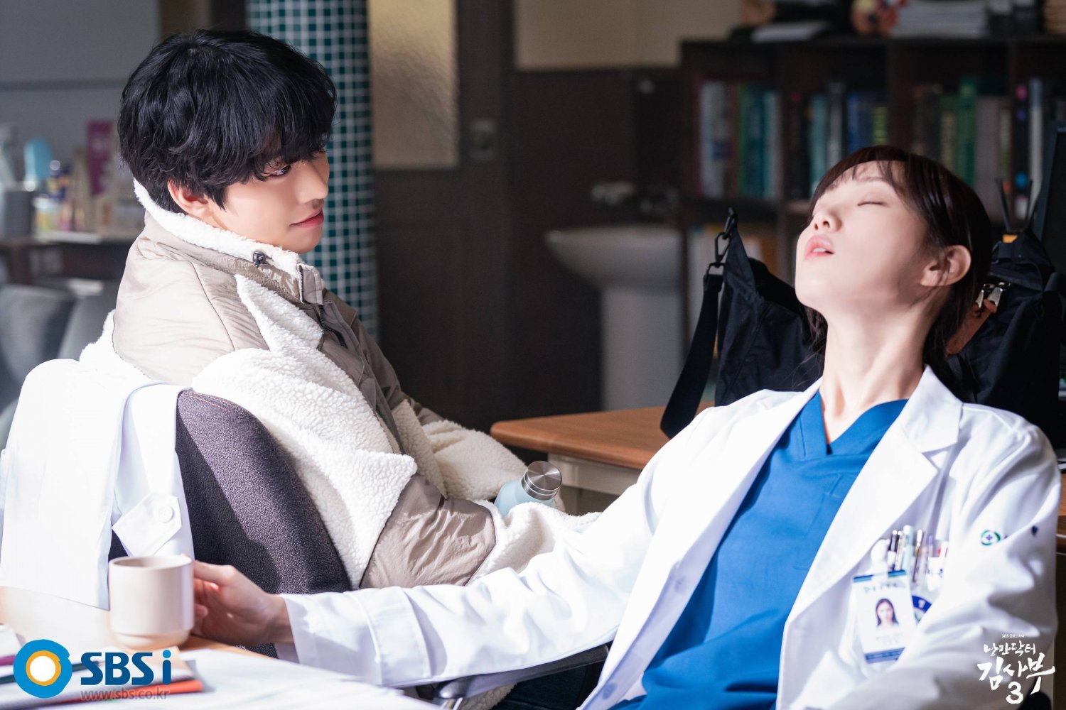 Download drama romantic doctor teacher kim