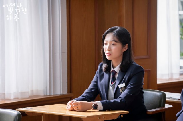 [Photos] New Stills Added for the Korean Drama 