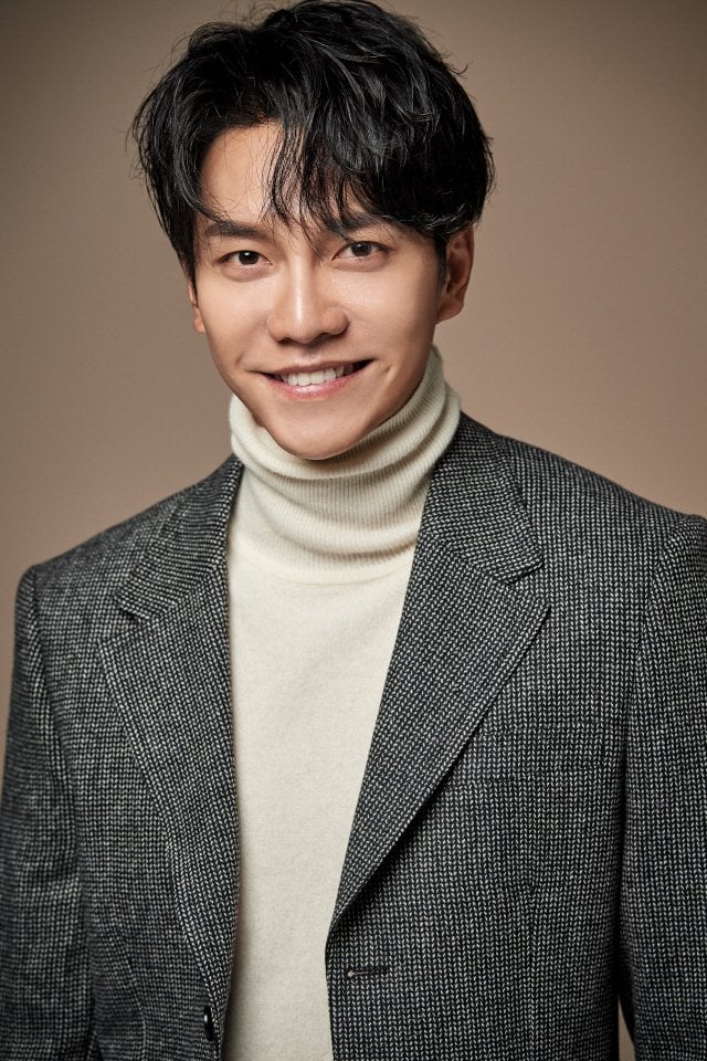 Lee Seung-gi Happy to Get Chance to Flex Acting Muscles in Latest ...