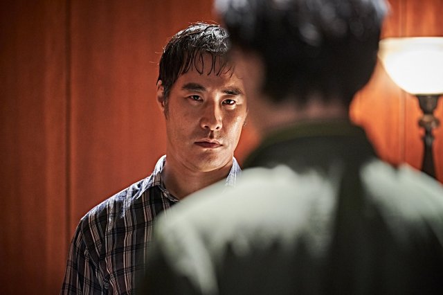 [Photos] New Stills Added for the Upcoming Korean Movie 