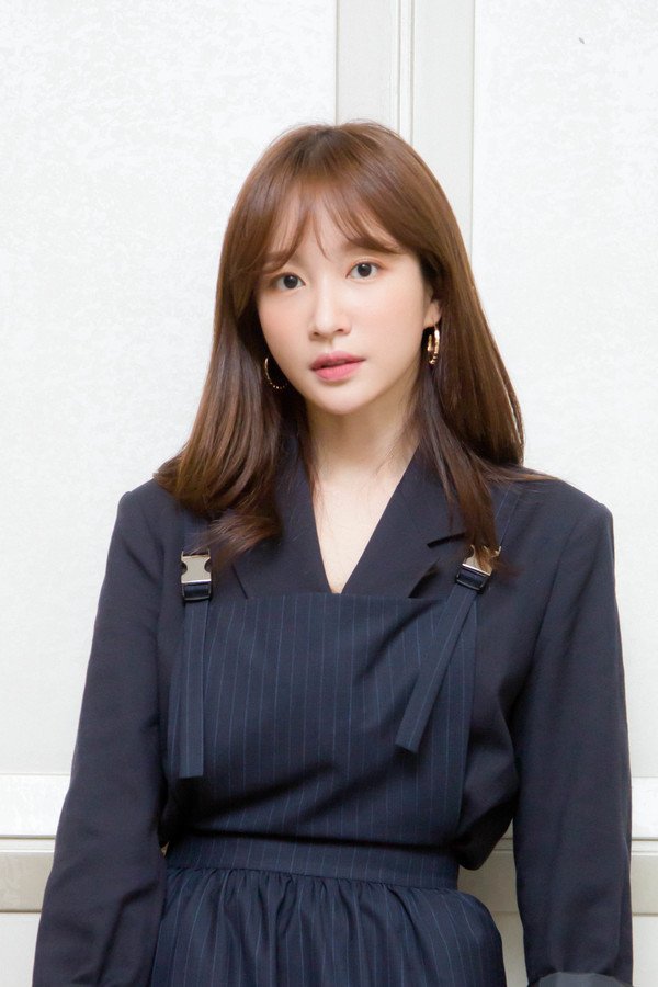 Ahn Hee-yeon - Picture (안희연) @ HanCinema