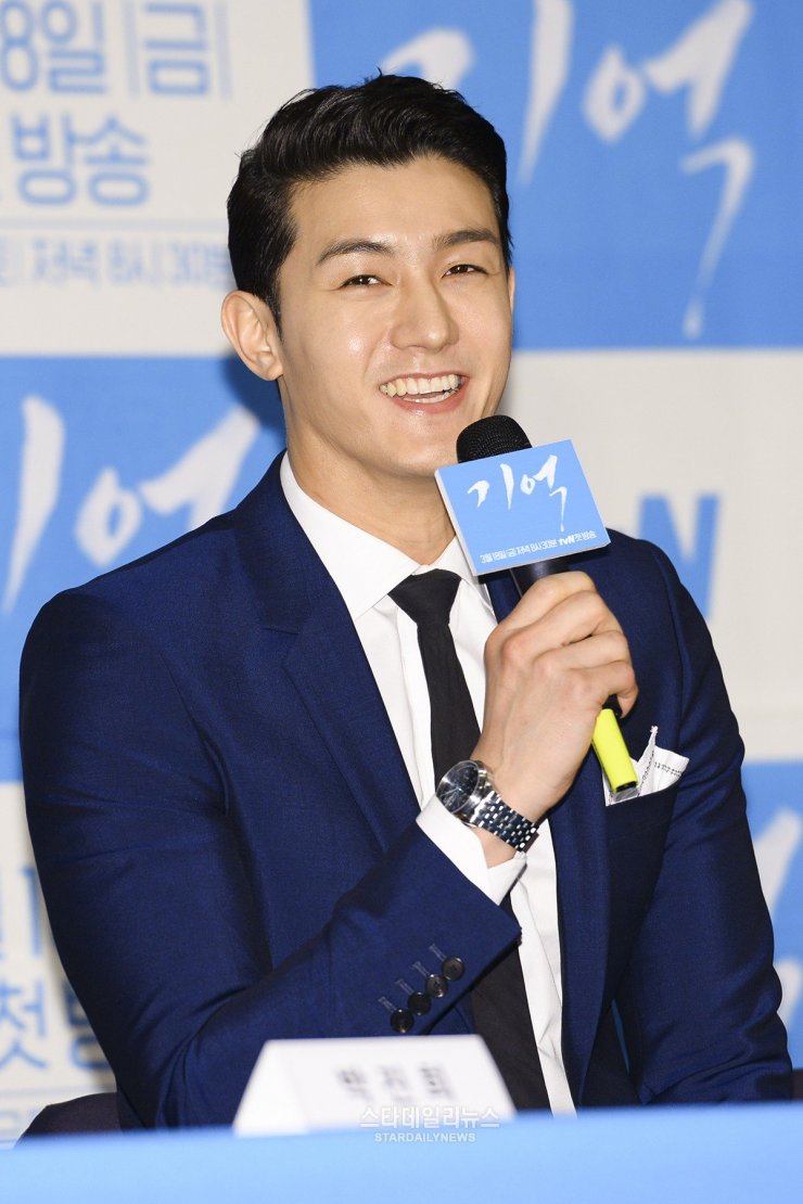 Lee Ki-woo - Picture (이기우) @ HanCinema