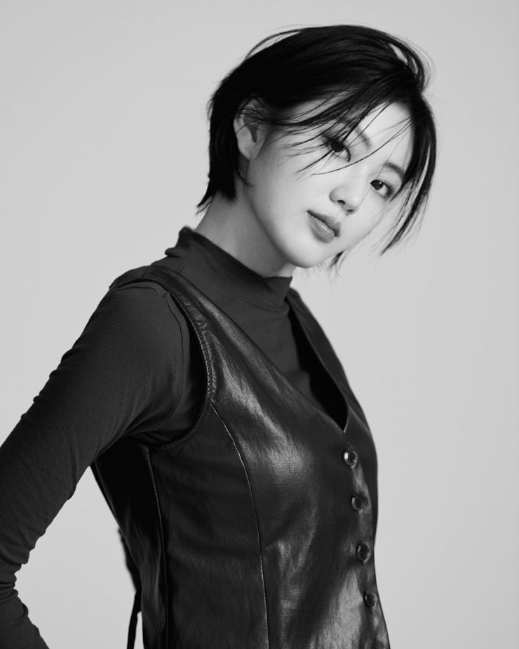 Kwon Eun-bin - Picture (권은빈) @ HanCinema