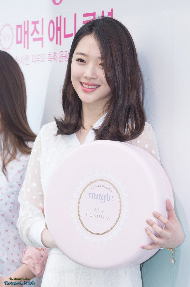 Sulli 설리 Korean actress singer HanCinema The Korean Movie and Drama Database